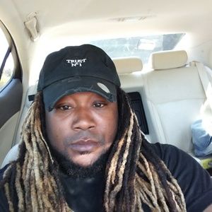 Meet your Posher, Corey